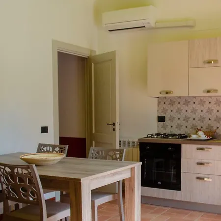 La Casa Di Simone Apartmán *